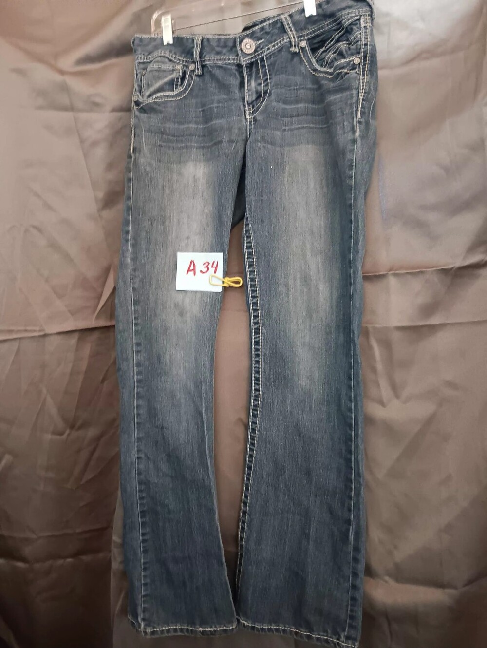Rue21 Women's Faded Boot Cut Jeans in Dark Blue